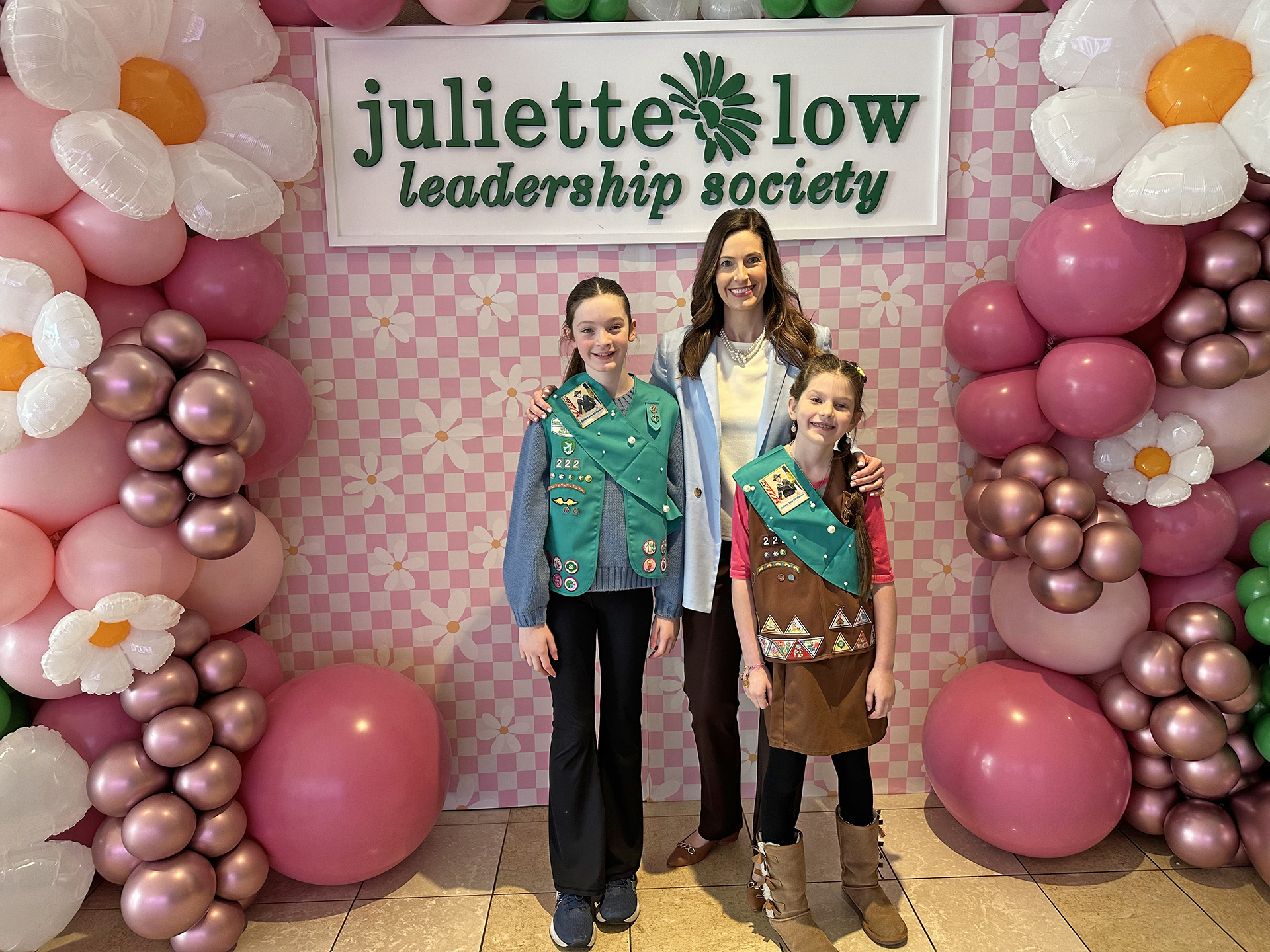 Girl Scouts Lehne George
